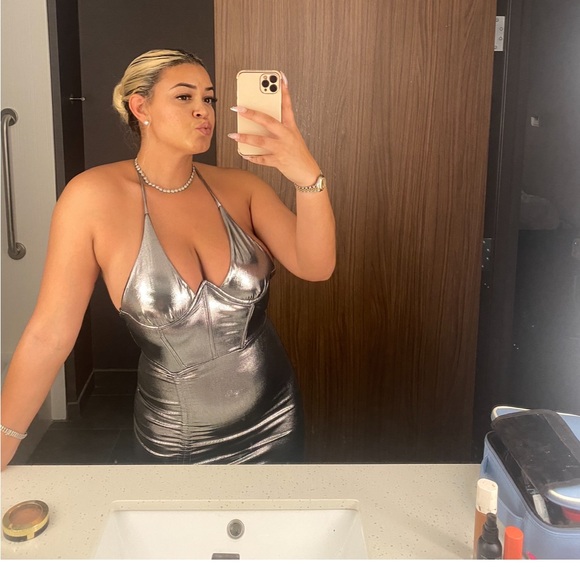 Metallic silver mini - Picture 3 of 4